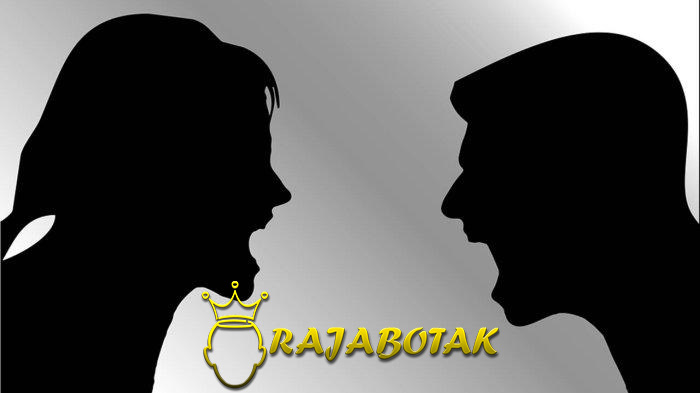 Istri NTT Aniaya Suami