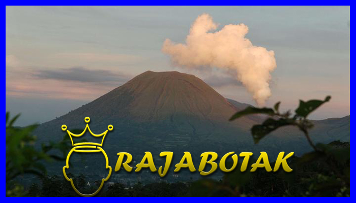 Status Gunung Lokon Di Tomohon Diturunkan Ke Level Waspada